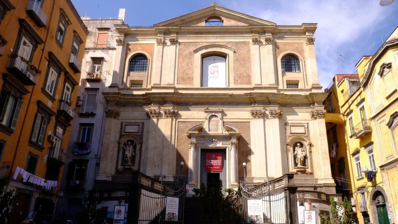 Domus Donnaregina Apartments Napoli Exterior foto