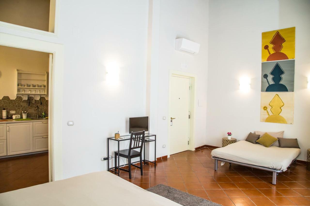 Domus Donnaregina Apartments Napoli Exterior foto