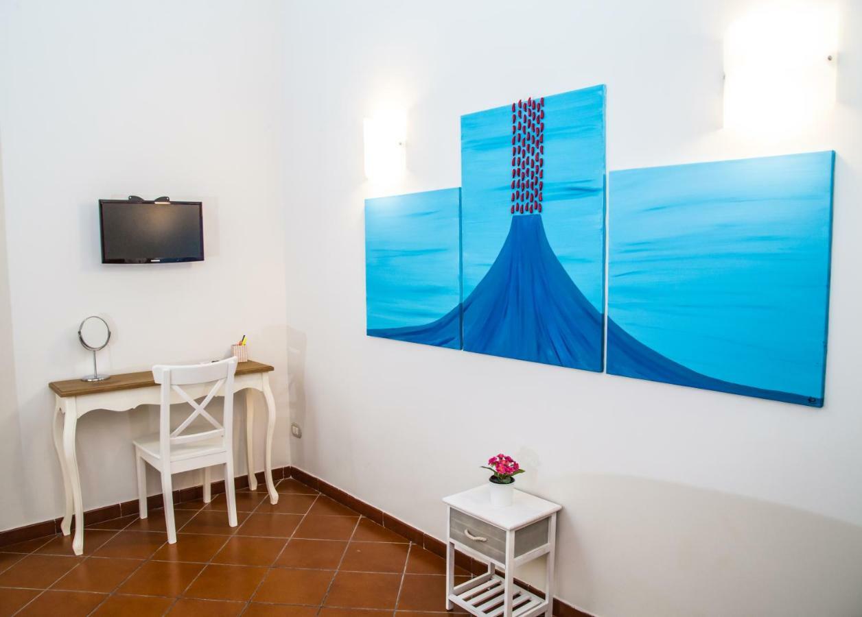 Domus Donnaregina Apartments Napoli Exterior foto