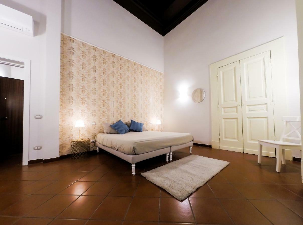 Domus Donnaregina Apartments Napoli Exterior foto
